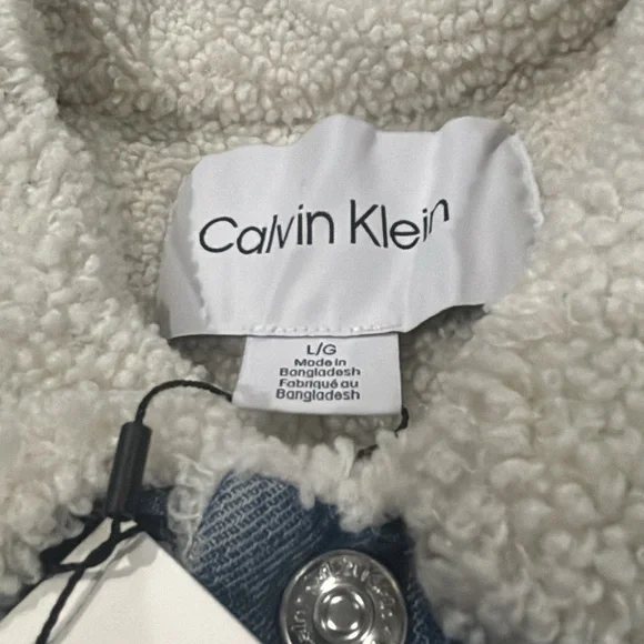 Calvin Klein Trucker Jacket in Casper Blue NWT - Picture 9 of 11